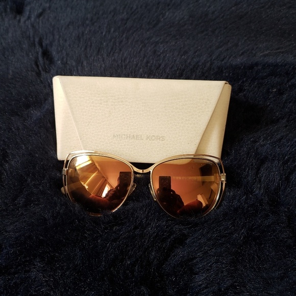 Sunglasses - Picture 1 of 1